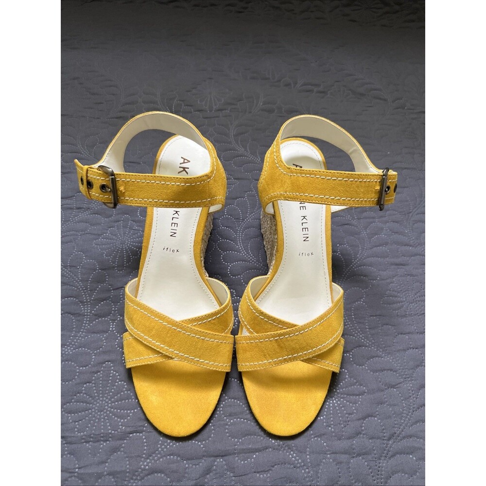 ANNE KLEIN iflex AKWHYNOT Yellow Fabric Crisscross Woven Wedge Sandal SZ 11M